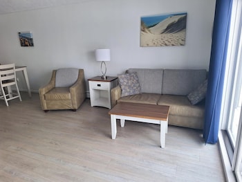 Exclusive Penthouse, 1 Bedroom, Kitchen, Bay View