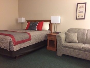 Basic Single Room, 1 Queen Bed