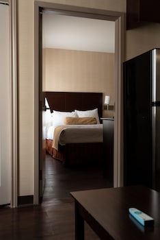 Standard Room, 2 Queen Beds, Non Smoking, Microwave