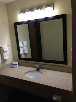 Suite, 1 King Bed, Non Smoking