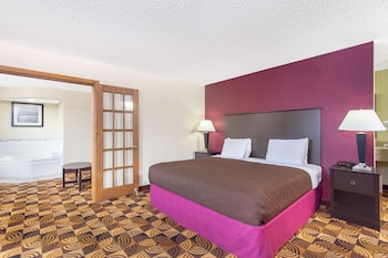 Superior Studio Suite, 1 King Bed, Non Smoking