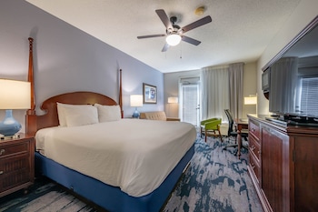 1 King Bed, Balcony Room