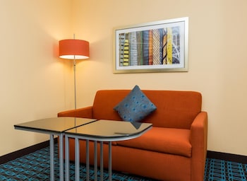 Room, 1 King Bed with Sofa bed, Mobility Accessible (Accessible Bathtub)