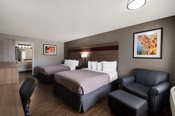 Standard Room, 2 Queen Beds, Accessible, Non Smoking