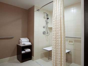 Suite, 1 Bedroom, Accessible, Non Smoking (Mobility, Roll-in Shower)