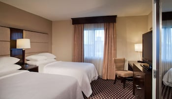 Suite, 2 Double Beds, Non Smoking (2 Rooms)