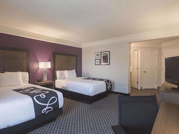 Room, 2 Double Beds, Non Smoking, Courtyard View (Mobility/Hearing Impaired Accessible)