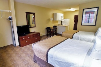 Room, 2 Double Beds, Non Smoking, Kitchen