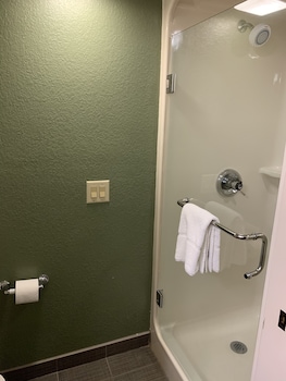 Standard Room, 2 Queen Beds, Non Smoking