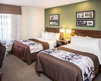 Standard Room, 2 Queen Beds, Non Smoking