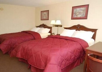 Standard Room, 2 Queen Beds, Non Smoking