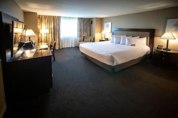 Deluxe Room, 1 King Bed, Non Smoking (Stay Well)