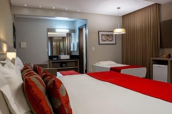 Premium Quadruple Room