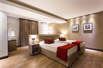Premium Triple Room (Suite)