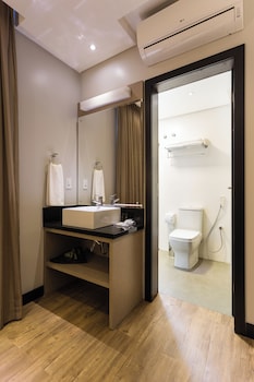 Premium Quadruple Room