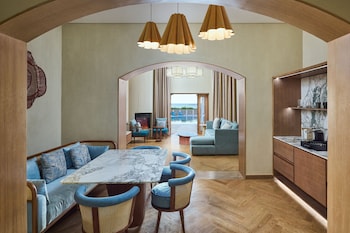 Presidential Suite, 3 Bedrooms, Beachfront