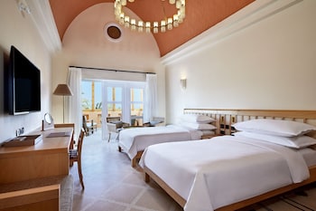 Superior Room, 2 Twin Beds, Lagoon View
