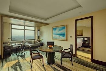 Red Level, Grand Suite