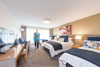 Superior Triple Room
