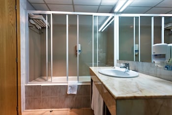 Quadruple Room (2+2)