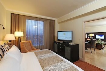 Classic Room, 2 Double Beds, Mountain View