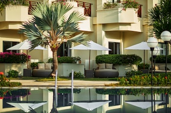 Connecting Premiere Pool Access