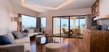 Two-Bedroom Suite, Ocean View