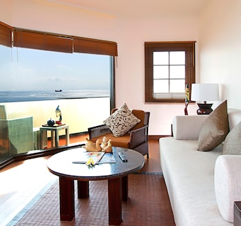 Ocean View Suite