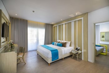 Junior Studio Suite, Garden View