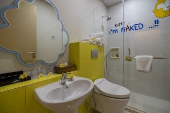 Kids Suite, Garden View (1 King, 1 bunk bed and 1 trundle bed)