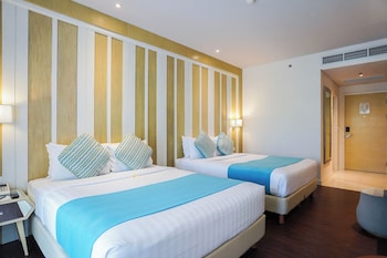 Family Studio, 2 Queen Beds