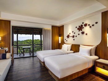 Deluxe Room, 2 Twin Beds, Balcony