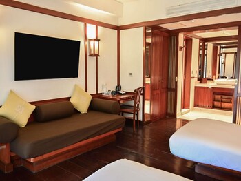 Superior Room, 2 Twin Beds, Balcony