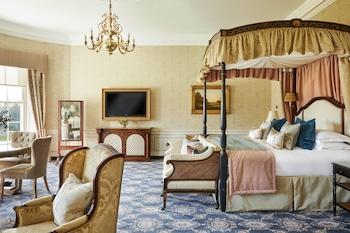 Suite (Viceroy)