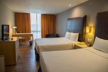 Standard Room, 2 Double Beds