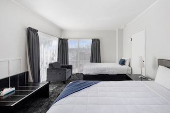 One Bedroom Unit (K)