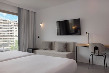 Double Room Single Use, Balcony, City View