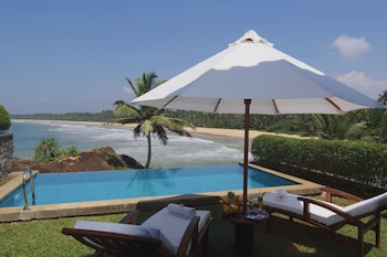Deluxe Suite with Plunge Pool