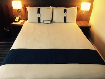 Standard Room, 1 Double Bed with Sofa bed (Free Hot Breakfast)