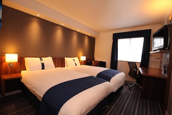 Standard Room, 2 Twin Beds (Free Hot Breakfast)