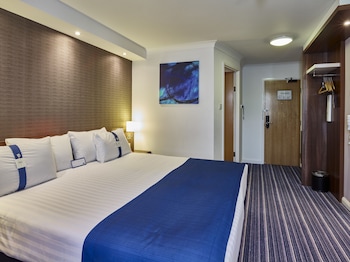 Standard Room, 1 King Bed (Free Hot Breakfast)