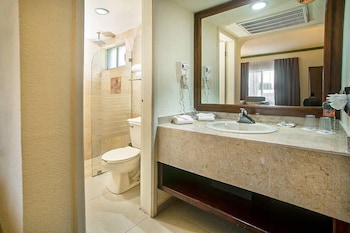 Business Double Room, 2 Double Beds, Non Smoking