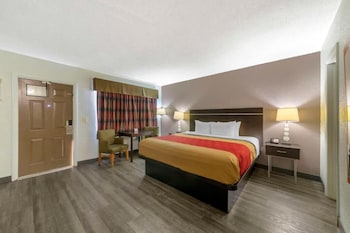 Standard Room, 1 King Bed