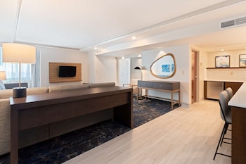 Presidential Room, 1 King Bed, Non Smoking
