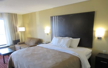 Standard Room, 1 King Bed