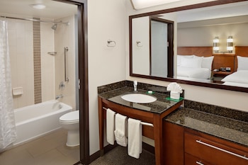 Room, 1 Double Bed, Accessible, Bathtub