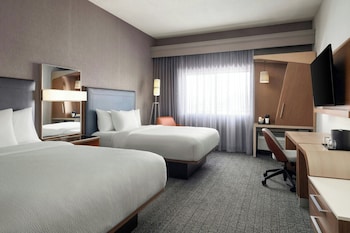 Room, 2 Double Beds (Mobility Accessible, Tub)