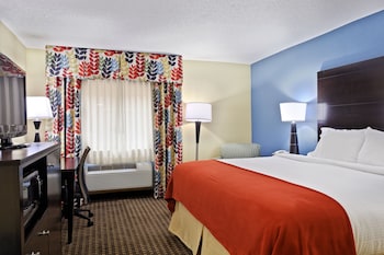 Standard Room, 1 King Bed, Accessible (Mobility Tub)
