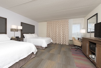 2 Queen Beds, Non Smoking, Room