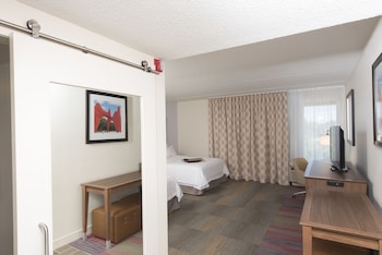Room, 2 Queen Beds, Accessible, Non Smoking